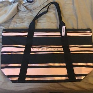 NWT Victoria’s Secret Tote Bag